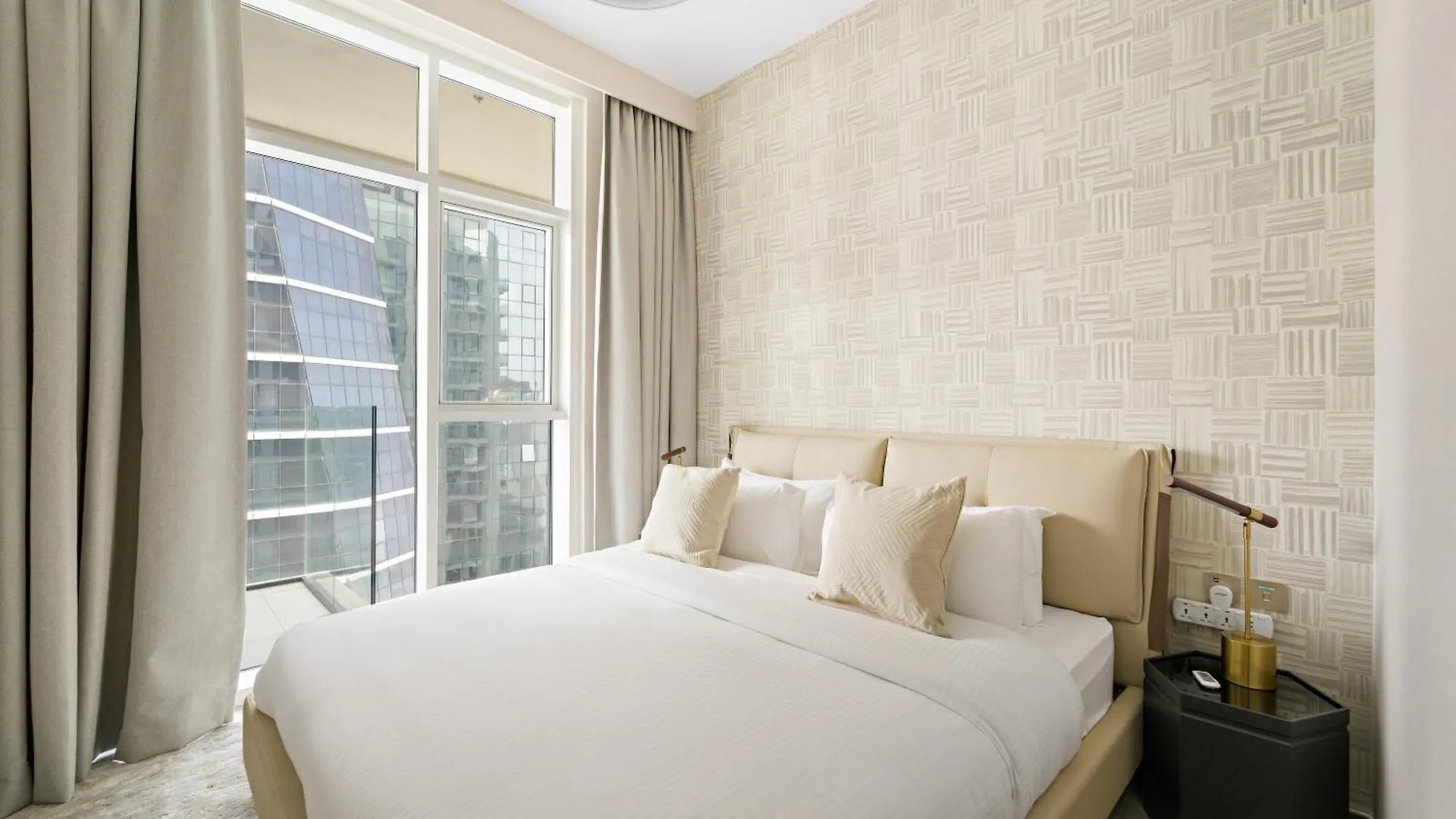 Stylish 2Br In Business Bay Canal View Pool & Gym Dubaï Émirats arabes unis
