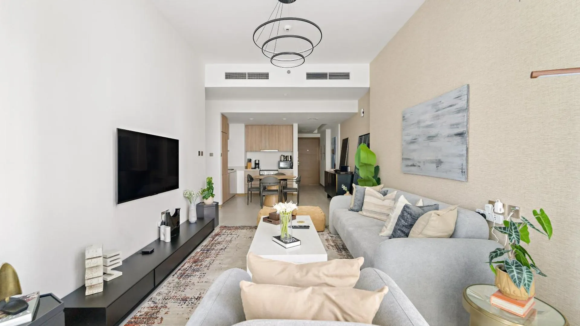Stylish 2Br In Business Bay Canal View Pool & Gym Dubaï